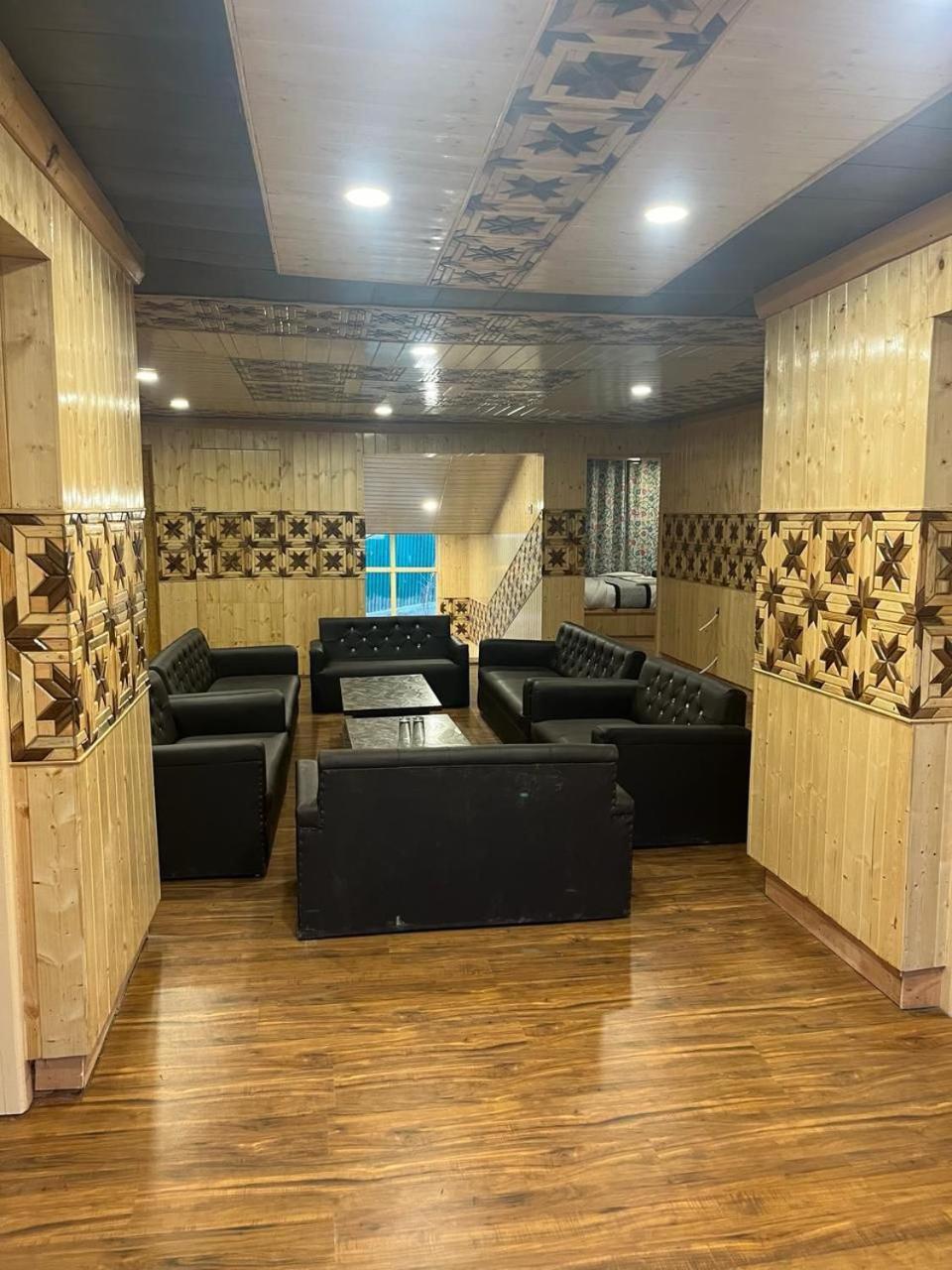 Pine Palace Resort Pahalgām 외부 사진