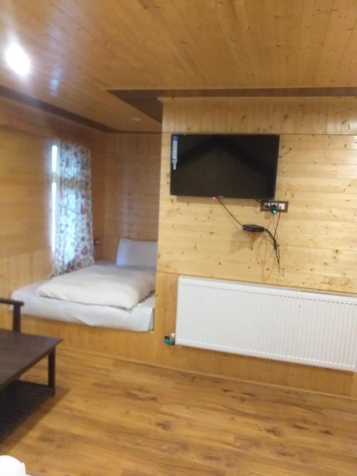 Pine Palace Resort Pahalgām 외부 사진